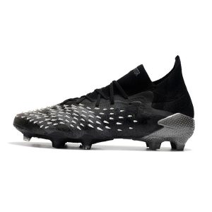 Adidas PČervenéator Freak FG Superstealth Černá Šedá Bílý